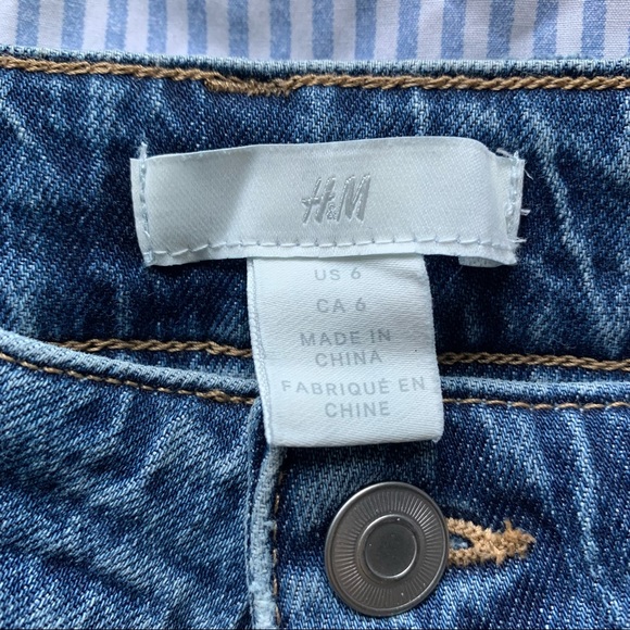 h&m medium wash straight leg jeans! - Picture 3 of 4